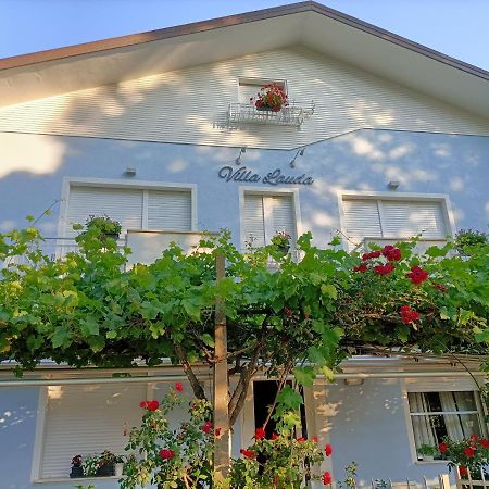 Villa Lauda B&B Rimini Exterior photo